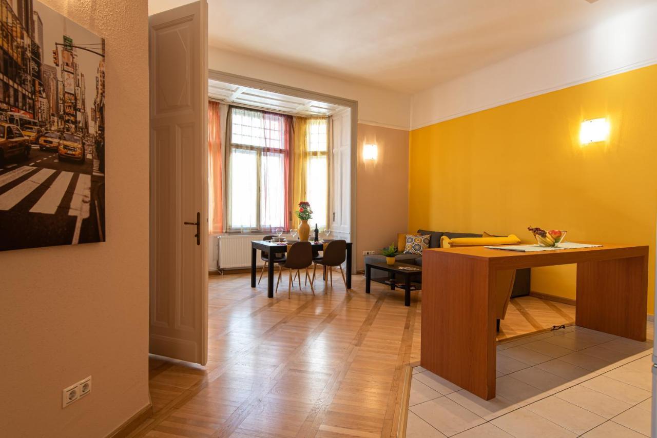 Patrik'S Budapest Center Apartment Екстер'єр фото