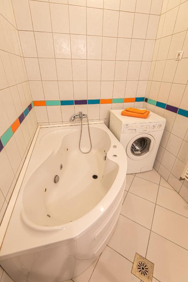 Patrik'S Budapest Center Apartment Екстер'єр фото