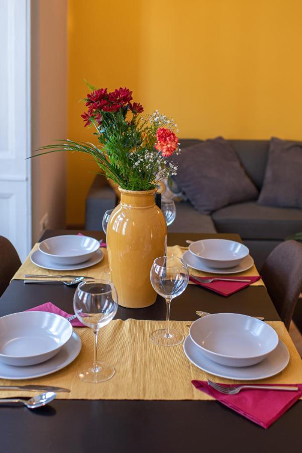 Patrik'S Budapest Center Apartment Екстер'єр фото
